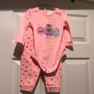 3/$20 Bundle and save!!! Baby girls outfits!